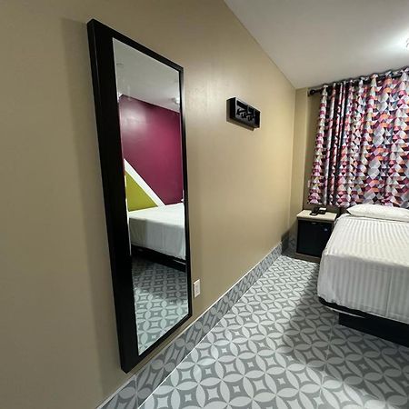 Moon Hotel Brooklyn New York Exteriör bild