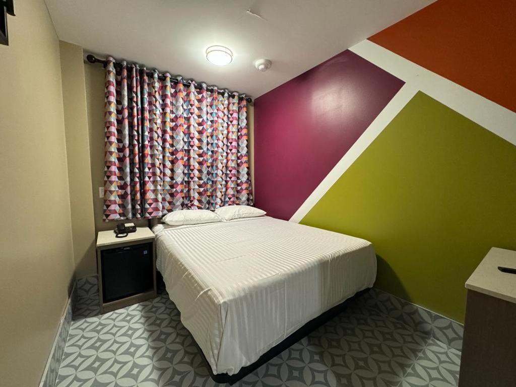 Moon Hotel Brooklyn New York Exteriör bild